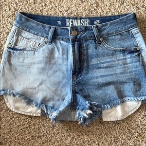 Rewash jean shorts size 28